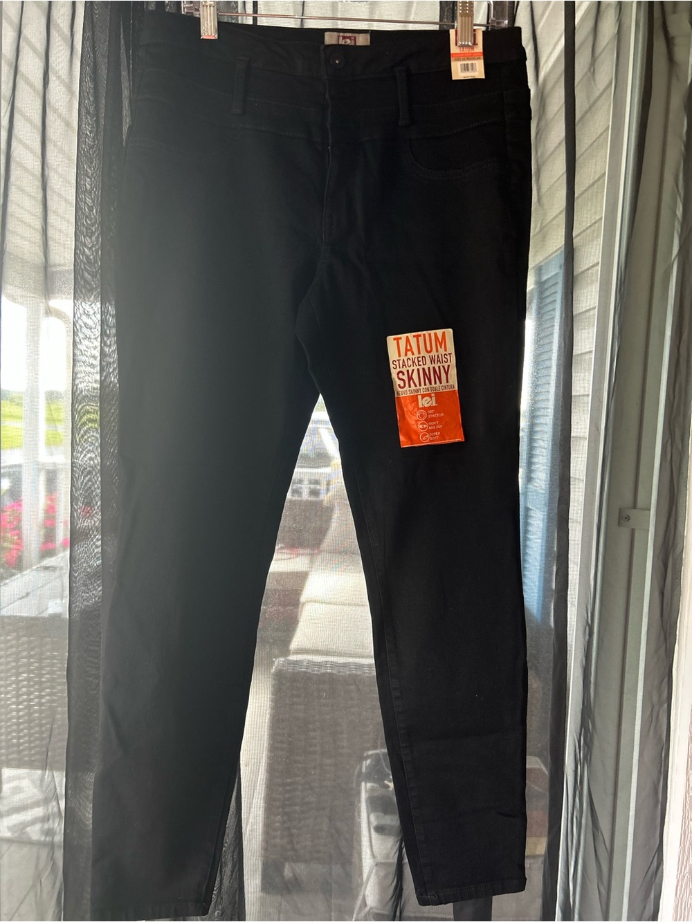 lei Tatum Stacked Waist Skinny Jeans - Black